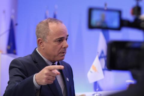 شتاينتز: إسرائيل تبدأ محادثات لتصدير الغاز إلى السلطة الفلسطينية