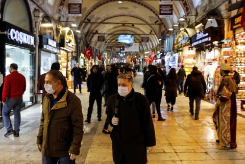 ’البازار الكبير’ في إسطنبول يستعد لاستقبال المتسوقين بعد إغلاق لأكثر من شهرين