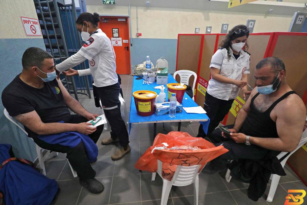 إسرائيل تُطلق حملة لتطعيم العمال الفلسطينيين